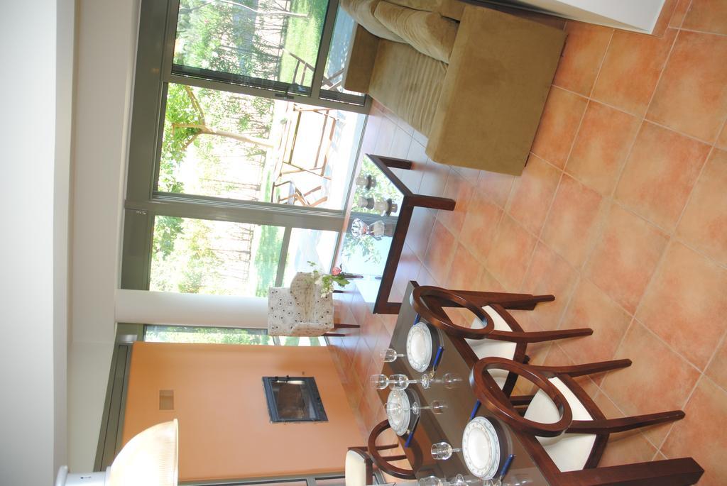 Erodios Hotel Caristo Exterior foto